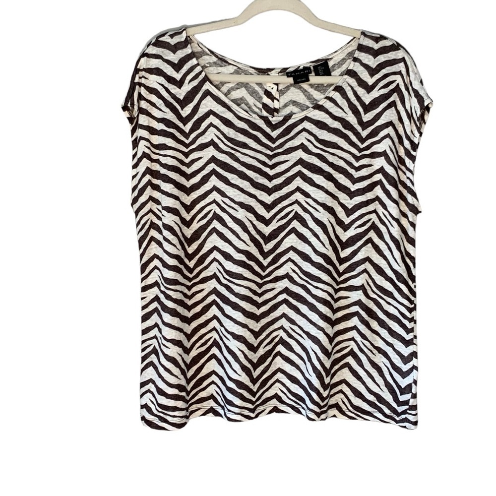 Tahari linen brown and white zebra sleeveless lightweight blouse. NWOT Size L